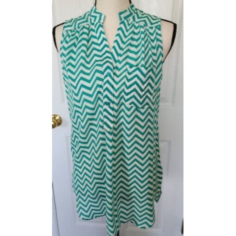 Miami Womens Tank Top Sz  Small Green White Sleeveless Pocket's Pebbles.
